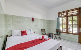 RedDoorz @ Sagan Jogja 2